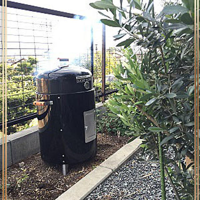 燻製器でスモークチキン作り～♪