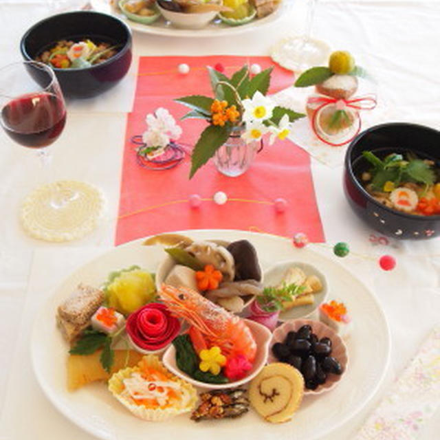 明けましておめでとうございます（ワンプレートおせち）。。。