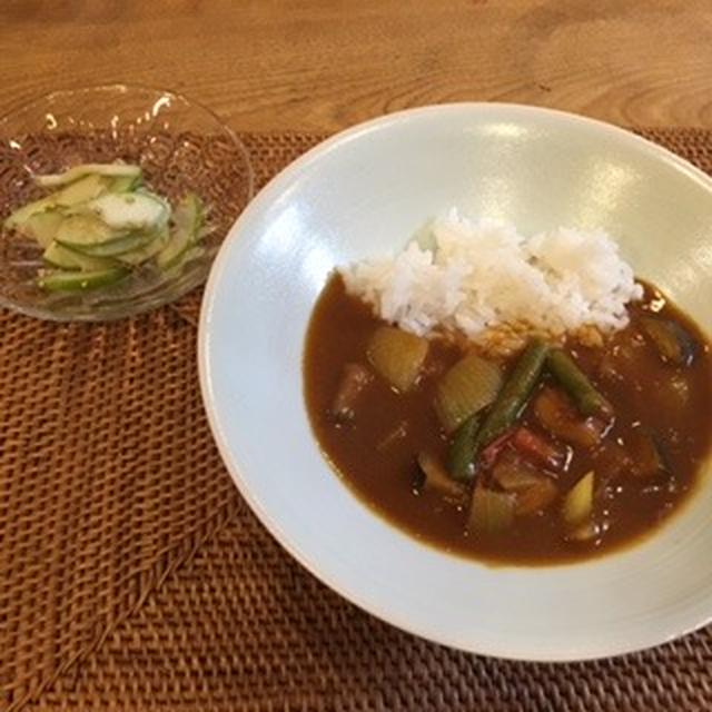 夏野菜のカレーと水無月と。