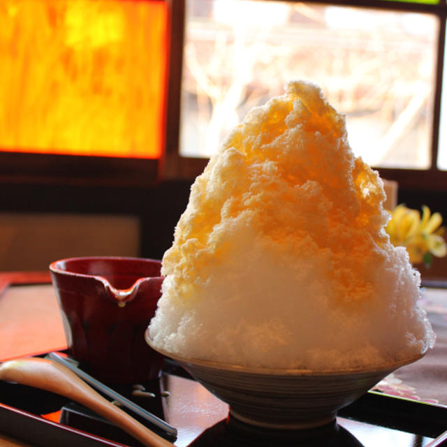 東広島西条町　木守乃柿だいだいさんでかき氷～ミルクセーキとマリラのいちご水～