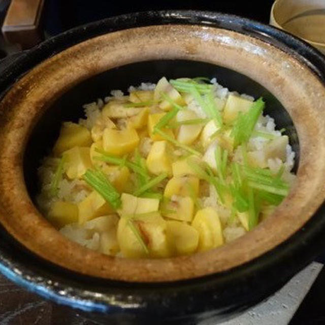 9/9は重陽の節句。「栗ご飯を食べる日」「栗きんとんの日」でもあります。