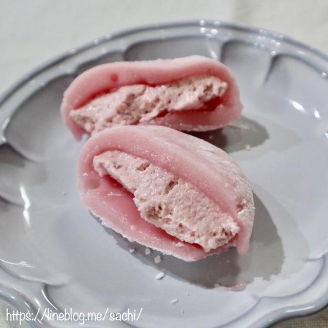 もちとろストロベリー♡【#セブンスイーツ#コンビニスイーツ】