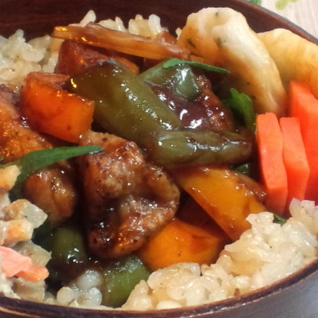 豚ヒレの酢豚風弁当