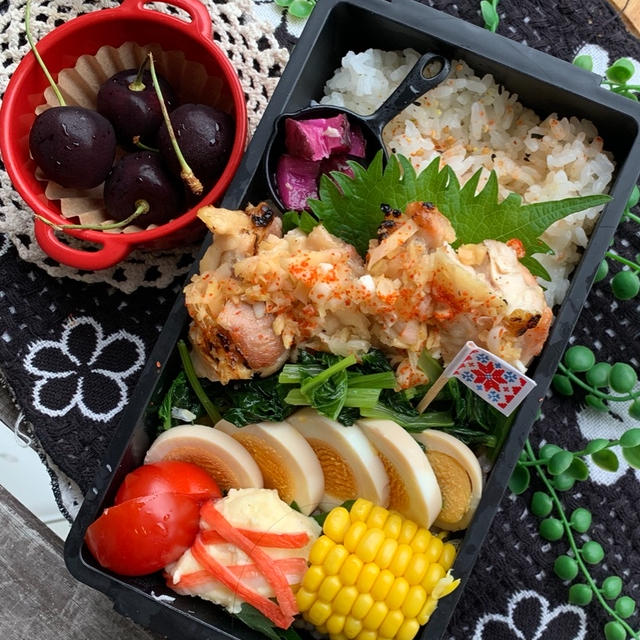 ＊今日の塾弁！鶏肉のステーキピリ辛ソース乗せ＊