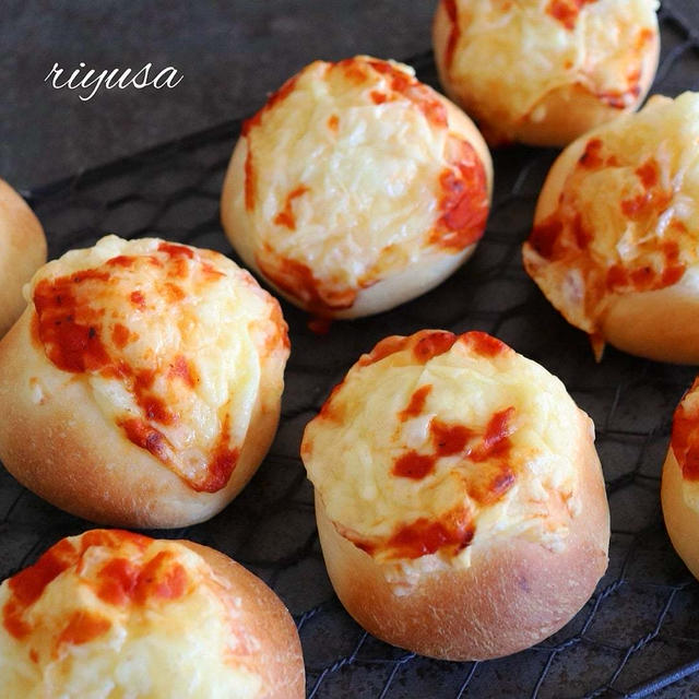 クリスマスにもオススメ♩子供でも食べやすいマルッコパンピザ
