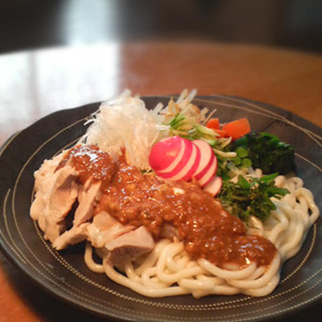 「棒棒鶏麺」
