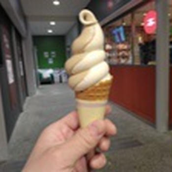 加賀棒茶ソフトクリーム