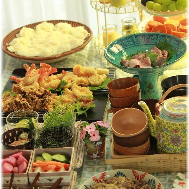 流しそうめん大会（？）。の　献立。