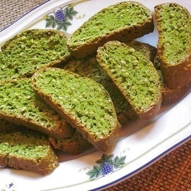 ごまとほうれん草のビスコッティー