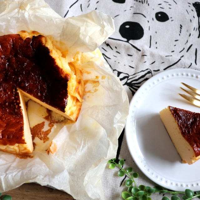 【簡単！おススメ】ミキサーで１発！くちどけふわり♪チーズケーキ