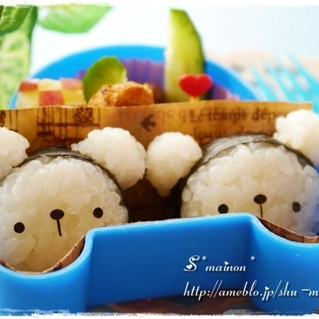 ＊海苔巻き頭巾noくまちゃんおにぎり☆キャラ弁＊