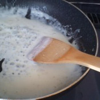 鮭のクリームパスタ