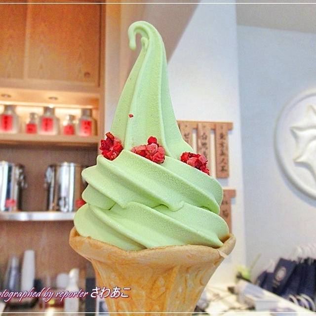 台湾のお茶と110種のソフトクリーム「蜷尾家 NINAO（ニナオ）」麻布十番と池袋にオープン！