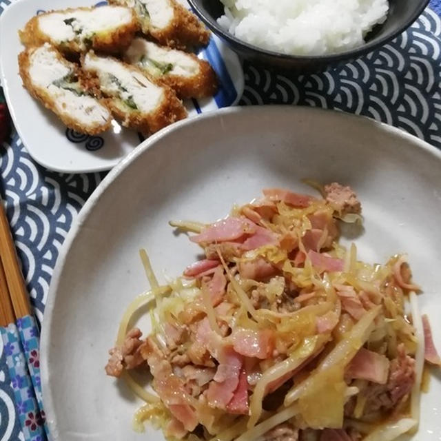 もやしをシャキーン肉そぼろ炒め！！！