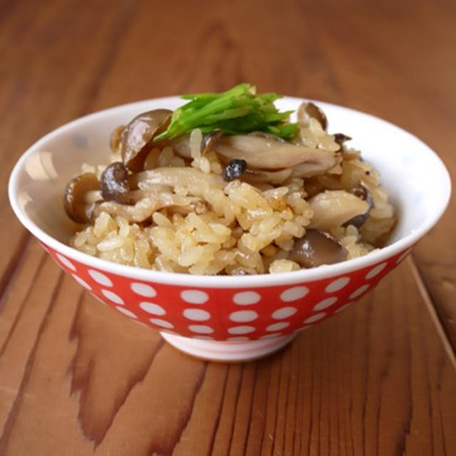 しめじの甘辛炊き込みご飯
