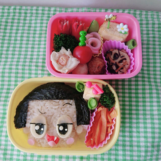 チコちゃんおにぎり弁当〖キャラ弁〗