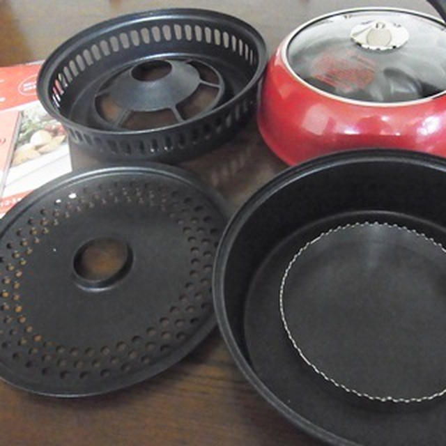 一度に３品完成！！魔法の調理器ジョイクック