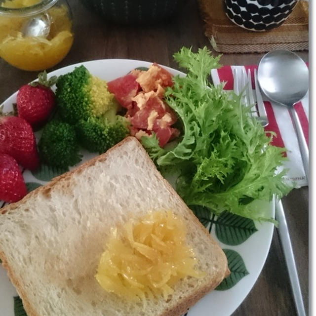 にんじん食パンと王子が６ヶ月になりましたぁ～✨