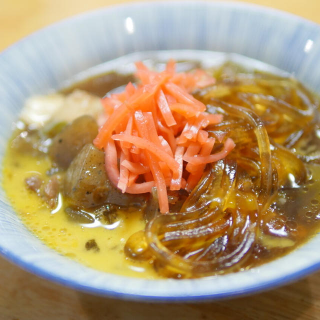 【レシピ】肉よりも、くずきり、こんにゃくが美味い肉豆腐。ちょっと甘めの味付けがお好みの方へ