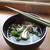 《ちぎり野菜で朝のスープ》　セロリ葉とシメジのお吸い物