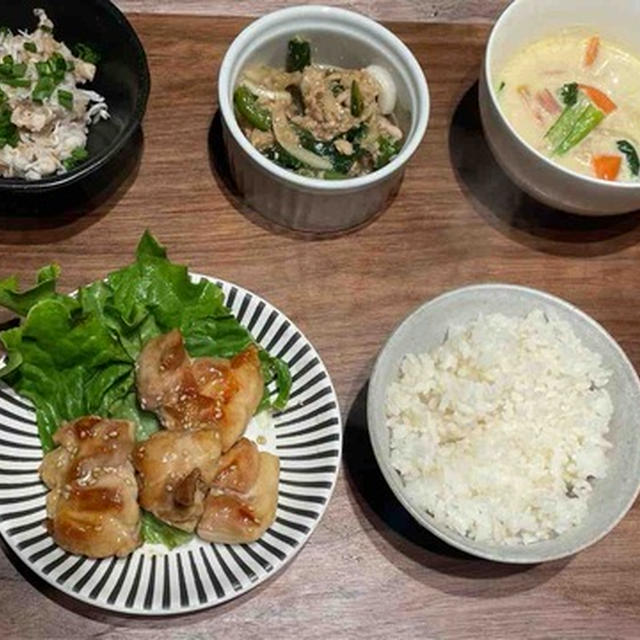 牛乳を飲まない娘へ！晩御飯です～！