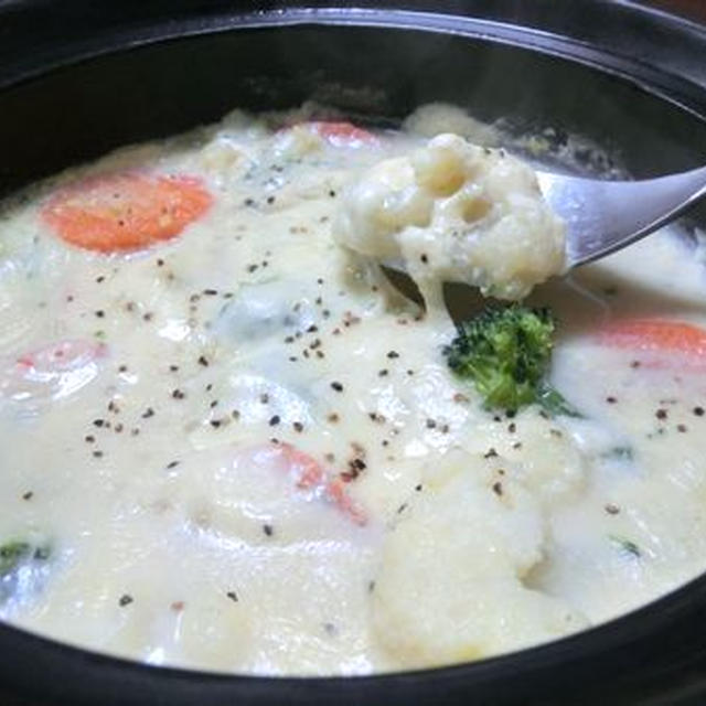 冷凍野菜ミックスで簡単☆　ゴロゴロ野菜のチーズクリームスープ