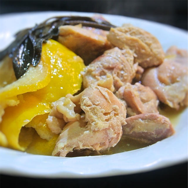 鶏もも肉とレモン セージの煮込み By Ta X Kimiさん レシピブログ 料理ブログのレシピ満載