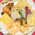 薬膳ってなぁに？今日は健康運アップの天ぷらがラッキー、タラやカラフルにんじんの天ぷらで薬膳！
