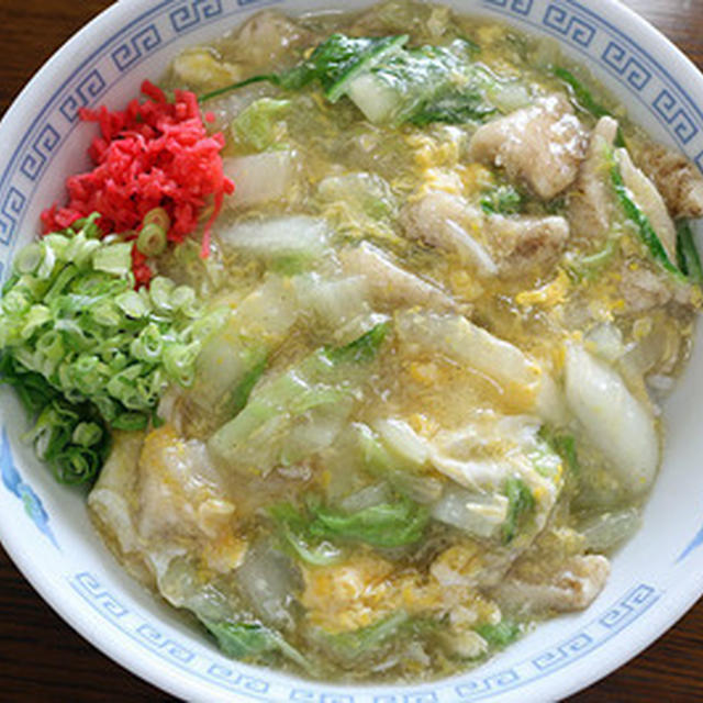 減らしたい食材で「鶏白菜玉子丼」