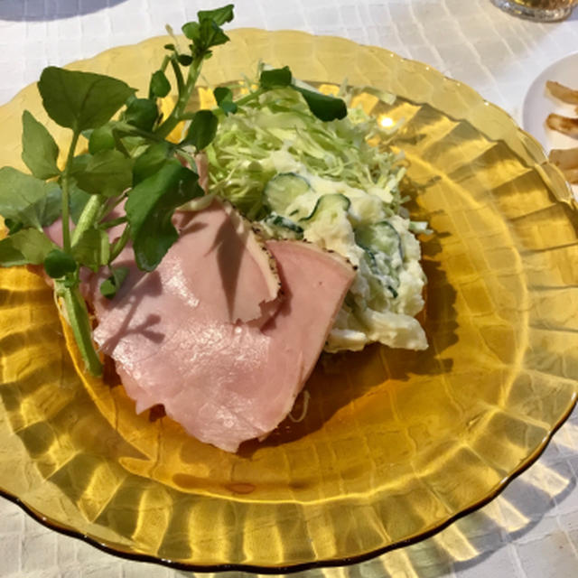 洋食屋さん風のハムサラダ