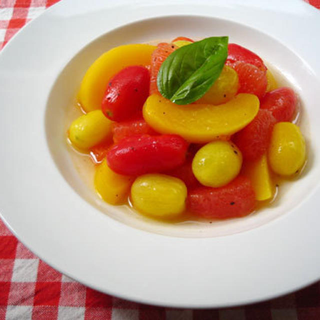 トマトとフルーツのマリネ風サラダ