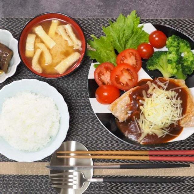 デミグラチーズのポークソテー♪来週から低脂質ごはん、どうしよう…( •᷄ •᷅ ).｡