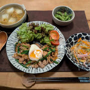 豚肉のスタミナ炒めの晩ご飯と　直立不動のコーちゃんとアライグマ捕獲♪