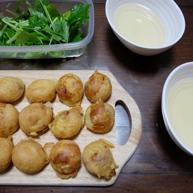 たこ焼き器で明石焼きに挑戦！三つ葉とつゆで食べる明石焼き