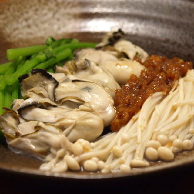蒸牡蠣のもろみ味噌のっけ