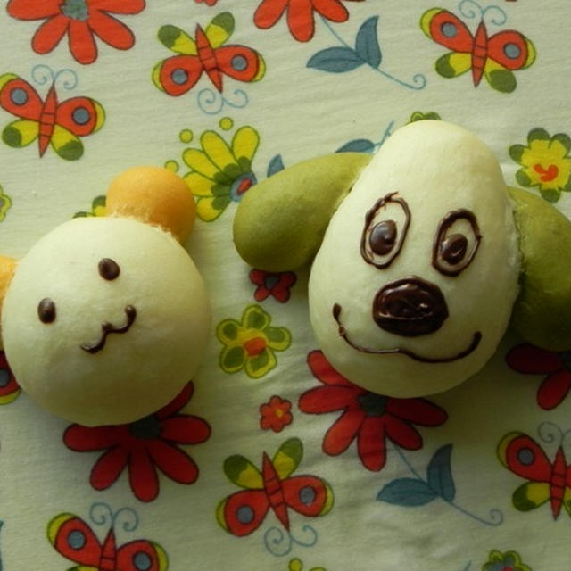 ワンワンと うーたんのパン