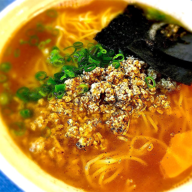簡単手作り 濃厚魚粉スープの鶏そぼろ醤油ラーメン By Gatugatu300さん レシピブログ 料理ブログのレシピ満載