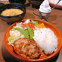 ランチでびっくりドンキーへ　サラダが魅力の『いろどりセット』