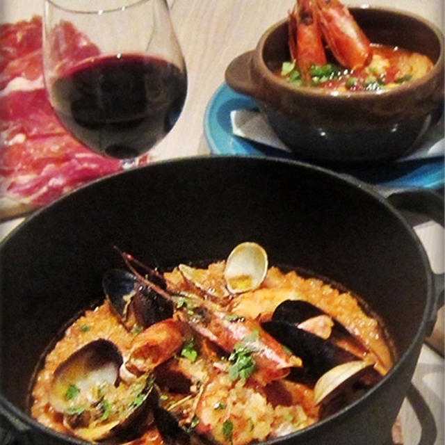 看板メニューはスペイン風雑炊「カルドソ」Caldo NAKAMEGURO（カルド ナカメグロ）