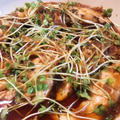 鮭40度洗い＋焼いてから＋大根おろし入りドレッシングに漬ける＜サッパリ鮭の焼き蒸し＞(キッチンラボ）