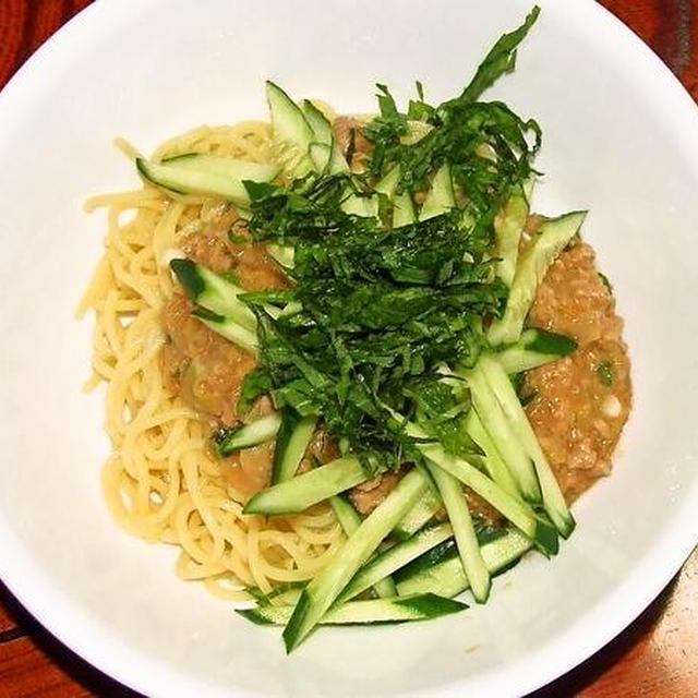 ごまだれジャジャ麺＆ミョウガ入りシャキシャキ卵焼き