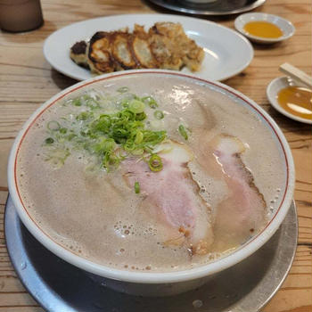 博多といえばクリーミーな豚骨ラーメン♡｢博多だるま｣