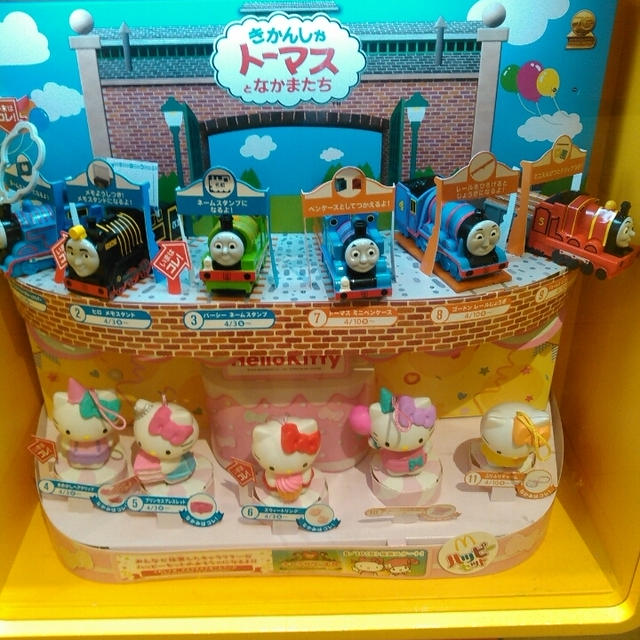 トーマス＆キティ☆マクドナルドのハッピーセット