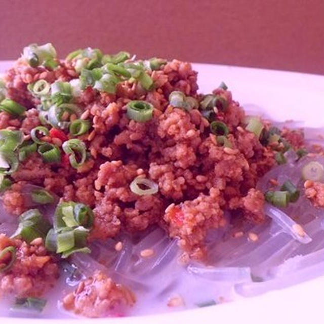 韓国春雨で坦々風冷やし混ぜ麺♪