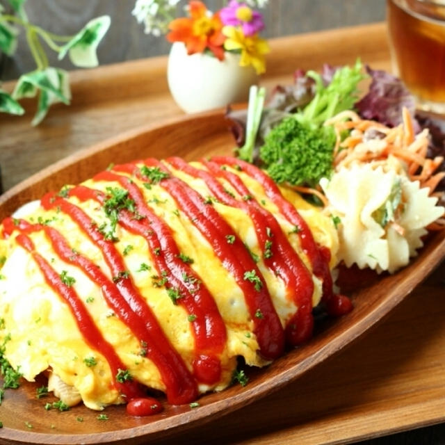 朝カフェ☆筍の五目混ぜ込み和風オムライス･保安庁～