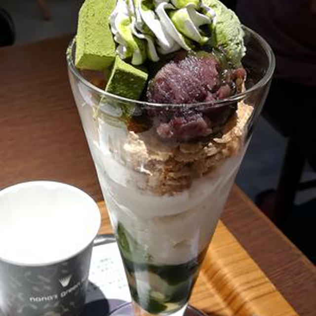 スイーツの種類が豊富な和カフェ　nana's green tea