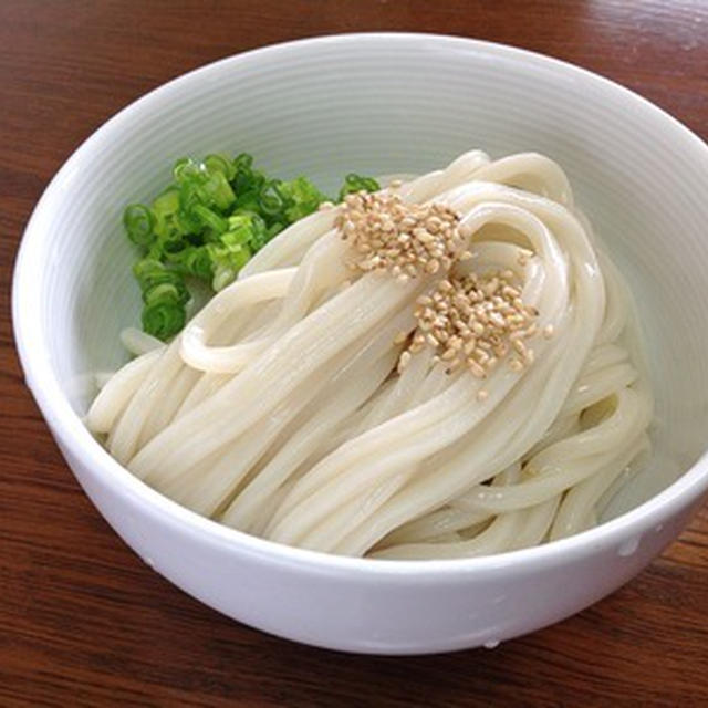 朝ごはんに珍しく「醤油うどん」