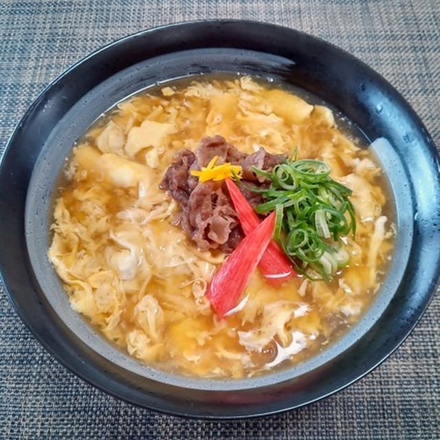 牛肉の甘辛煮のっけ鶏卵うどん♪☆♪☆♪