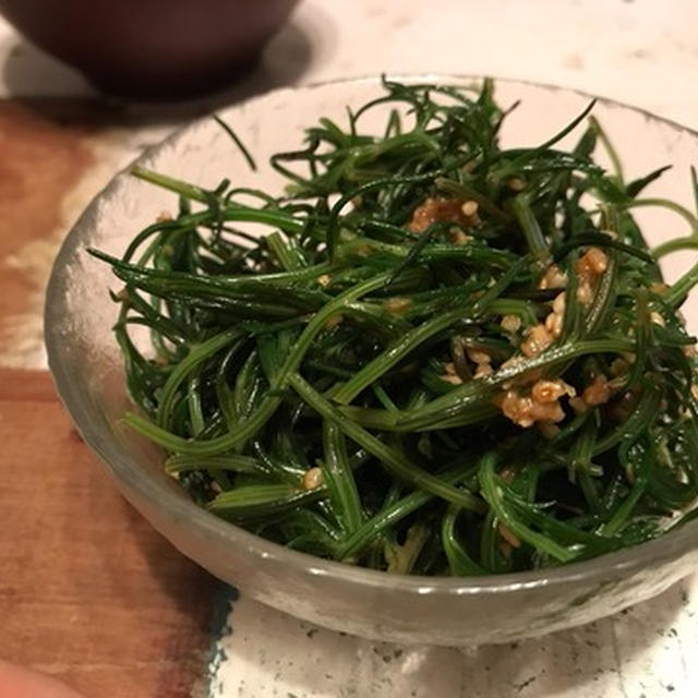 週末は鍋パーリー／【recipe】おかひじきの胡麻和え