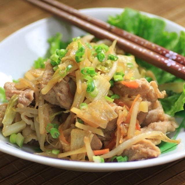 胡麻たっぷりの肉野菜炒め